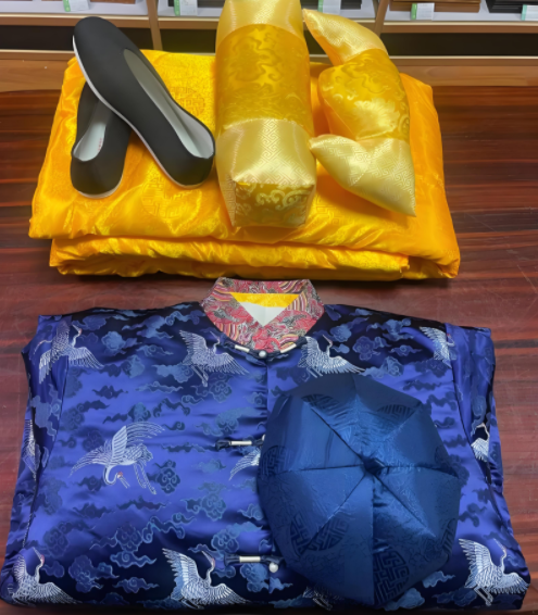 合肥花圈寿衣出售